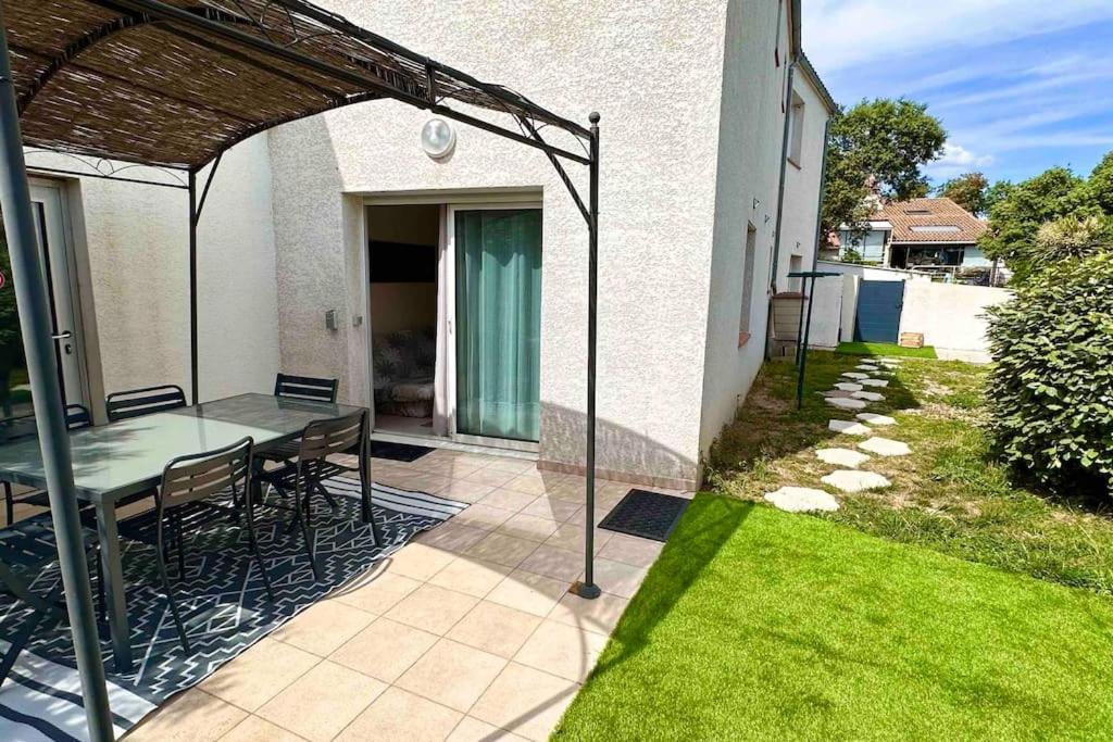 Appart Independent Garden Pool & Spa Sussargues Екстериор снимка